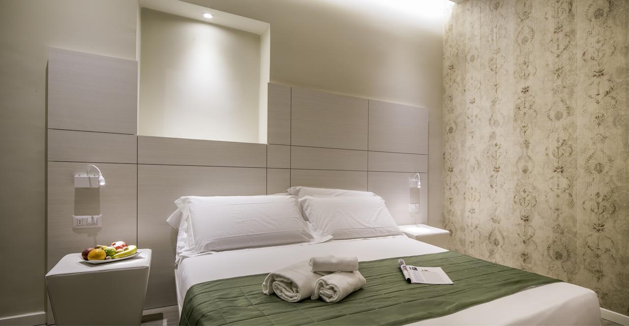 Navigliotel 19 - Rooms & Suites Milán Exterior foto